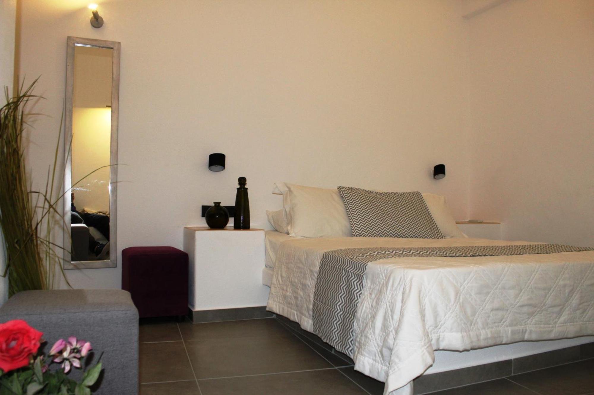 Perissa Centrale Rooms Exterior photo